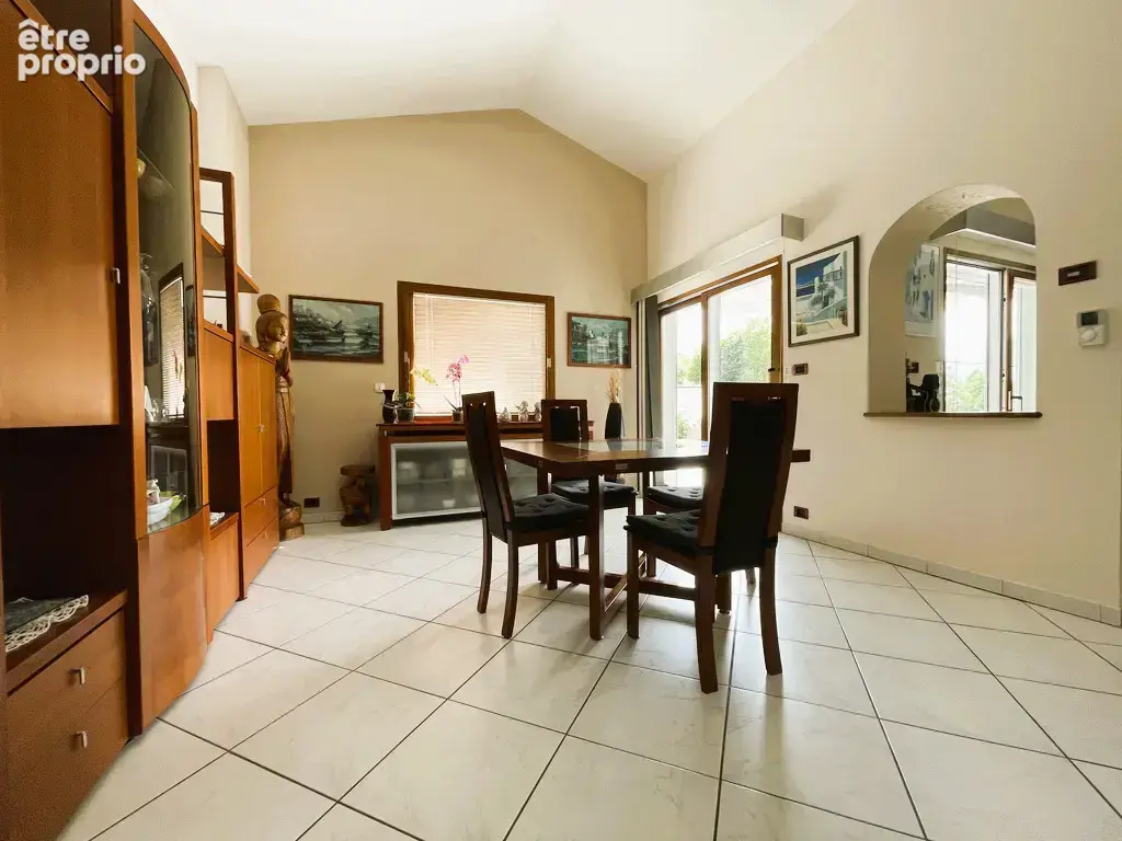 Maison individuelle + grand garage - photo 8