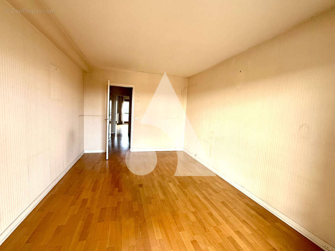 Appartement à NOGENT-SUR-MARNE