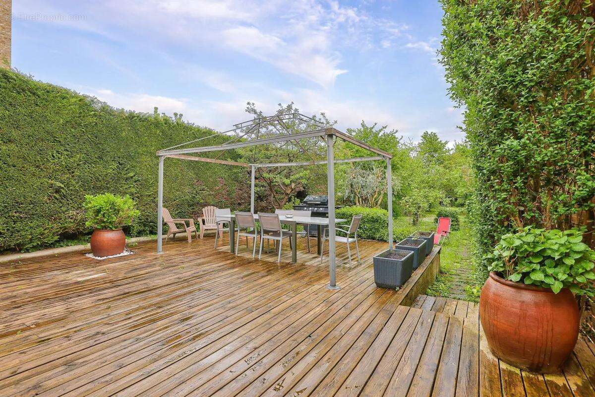 Maison à DEUIL-LA-BARRE