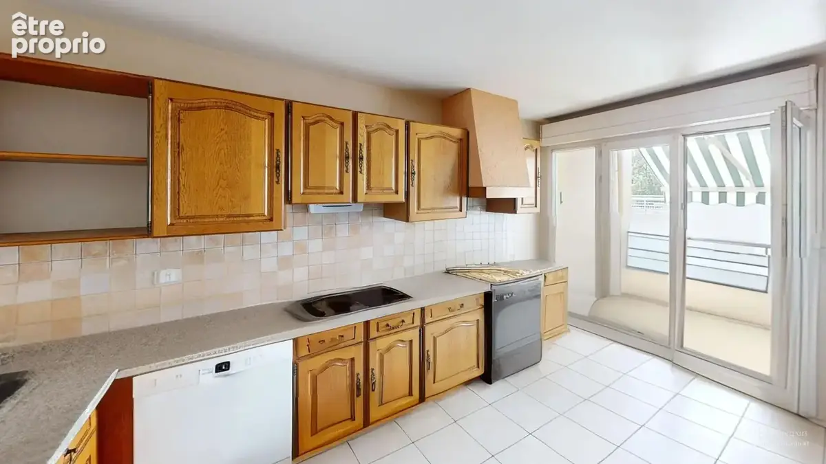 Appartement 5 pièces à vendre à Besançon - Rare sur le marché - photo 4