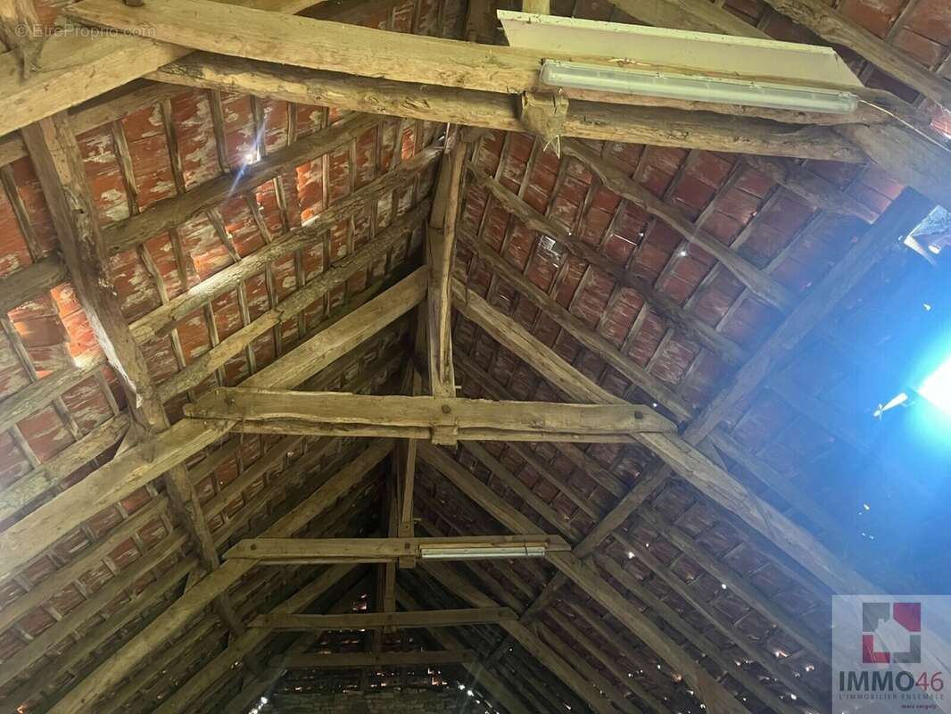 Maison à ISSENDOLUS