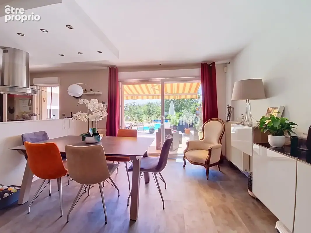 Maison de 140 m2 avec piscine sur 9 ares de terrain - photo 6
