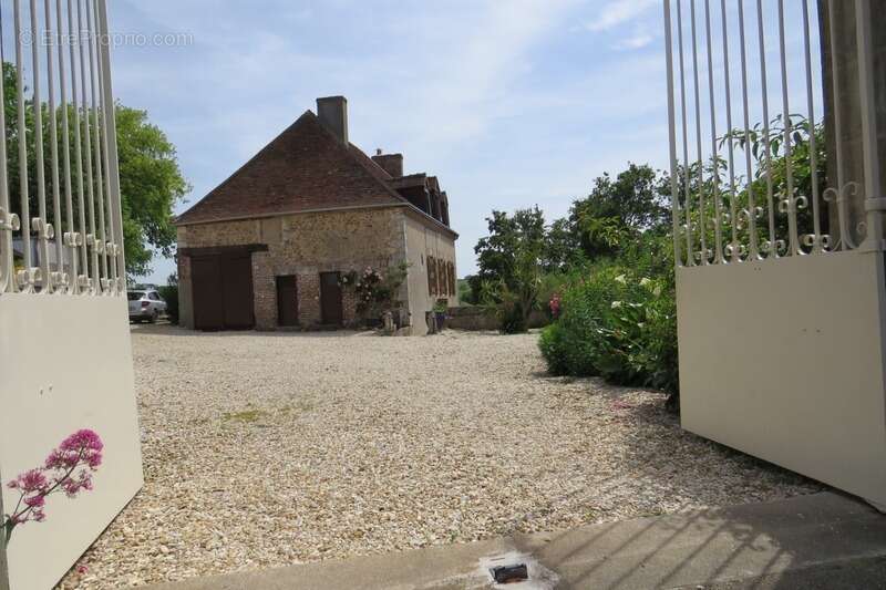 Maison à MOREE