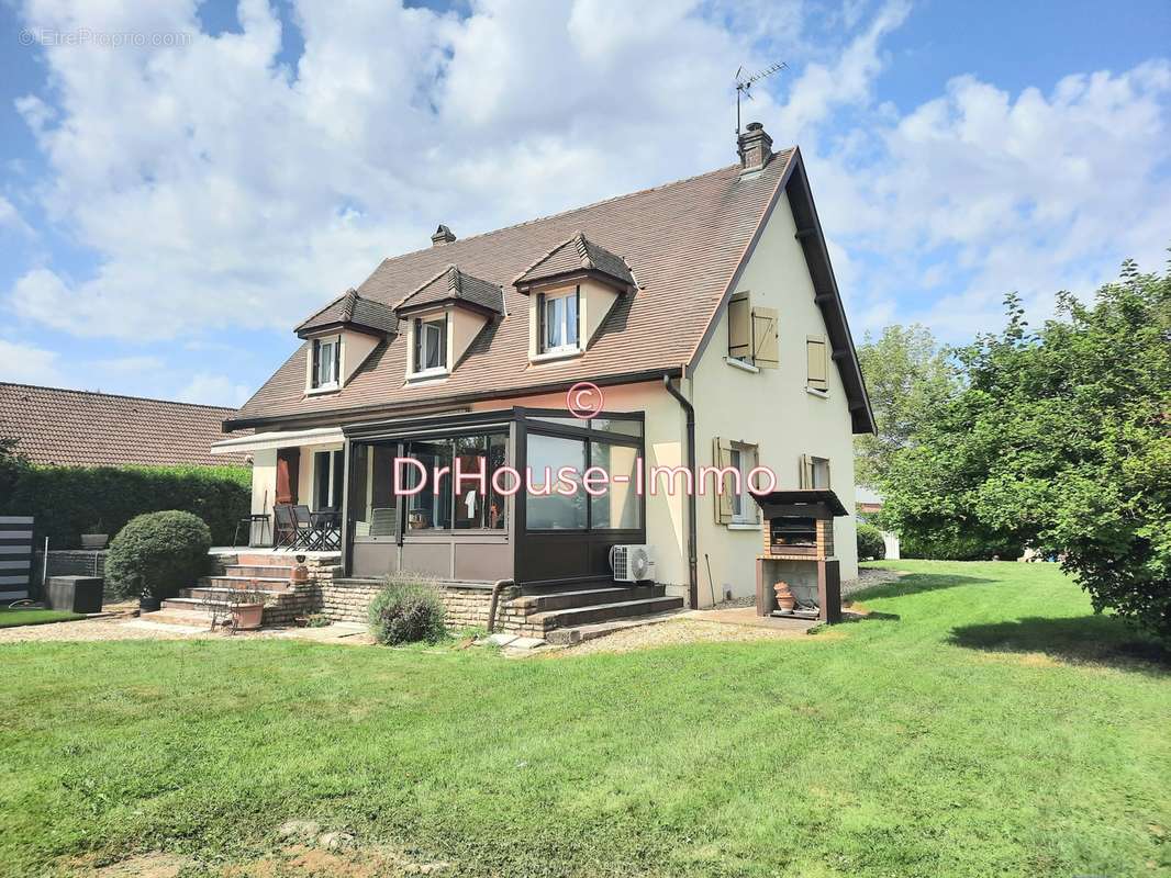 Maison à CHALON-SUR-SAONE