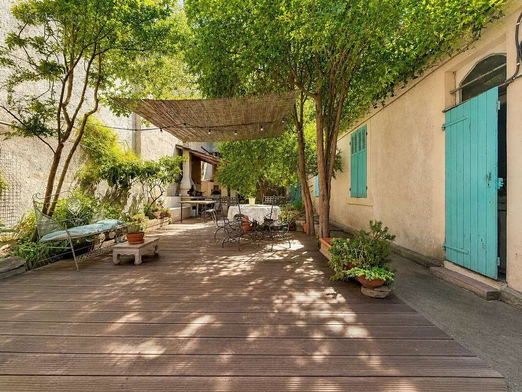 Maison à MARSEILLE-3E