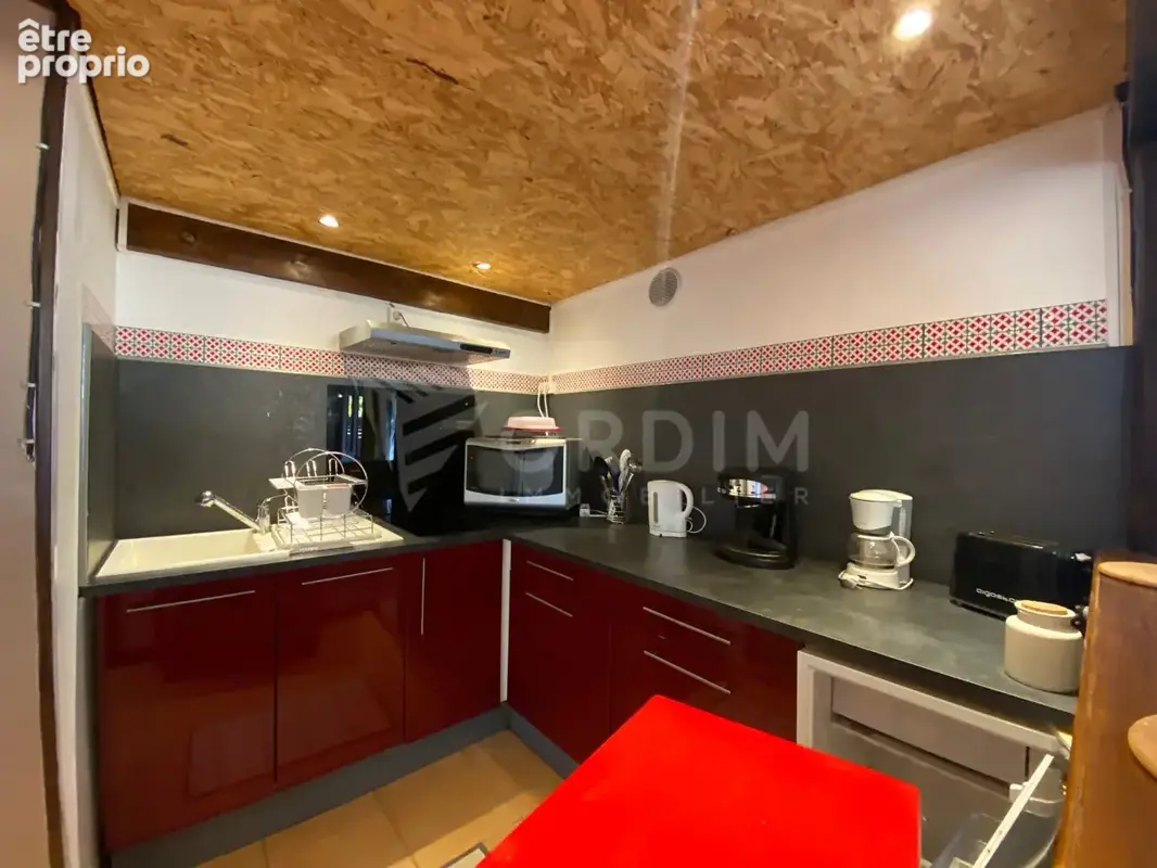 Une propriété d'exception au coeur de la campagne - 370 m² habitables, gîtes & installations équestres - photo 14
