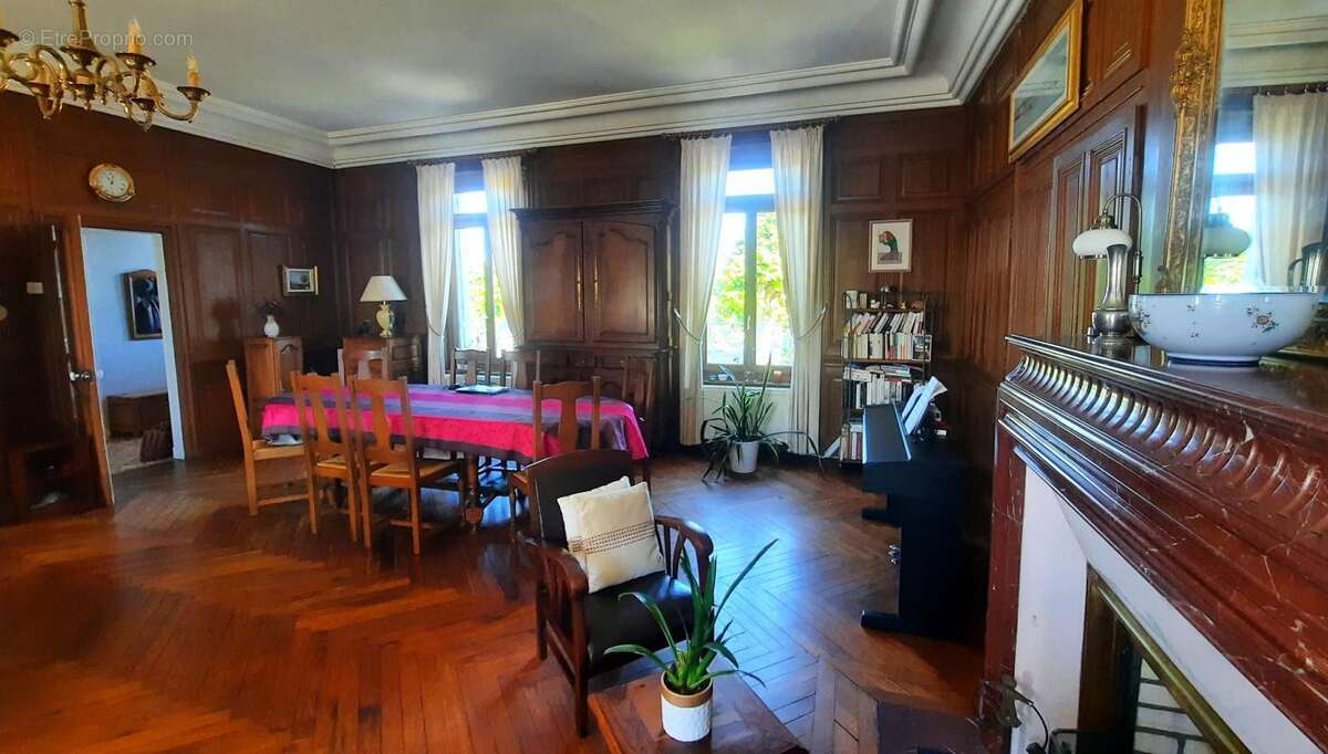 Maison à VATTEVILLE-LA-RUE