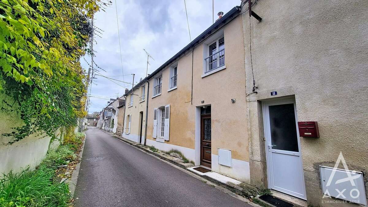 Maison à CEPOY