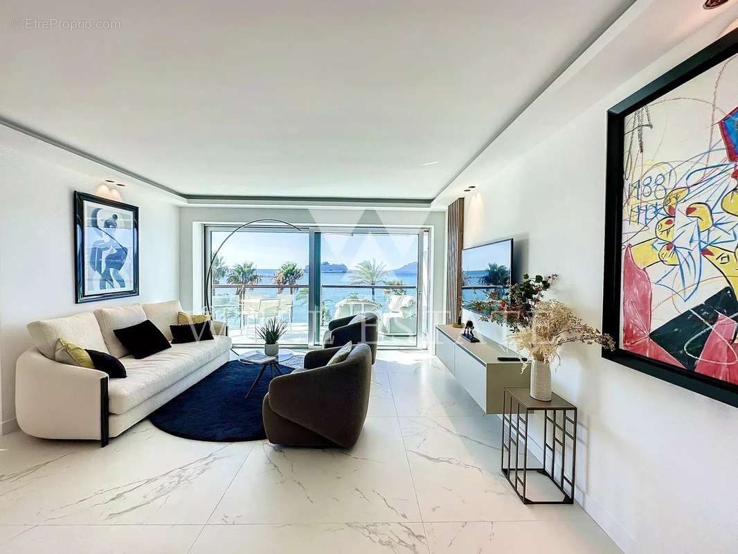 Appartement à CANNES