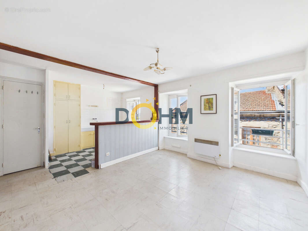 Appartement à LA CHAISE-DIEU