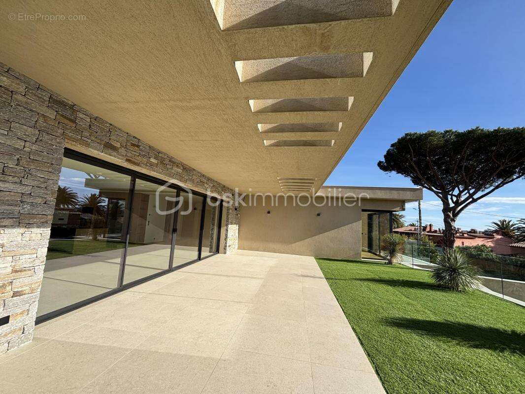 Maison à SAINTE-MAXIME