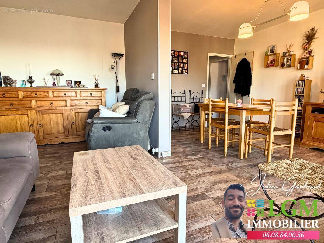 Appartement à NIMES