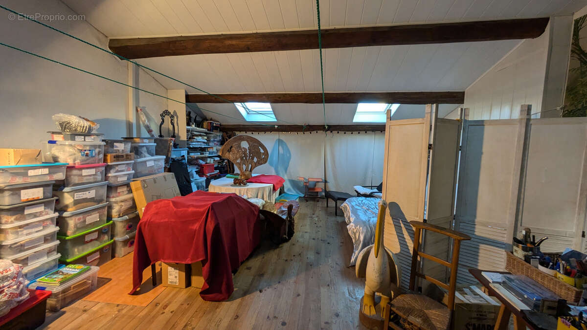 SÈTE (34) — Appartement Haussmannien XIX siècle de 254 m2 avec vue mer panoramique - photo 17