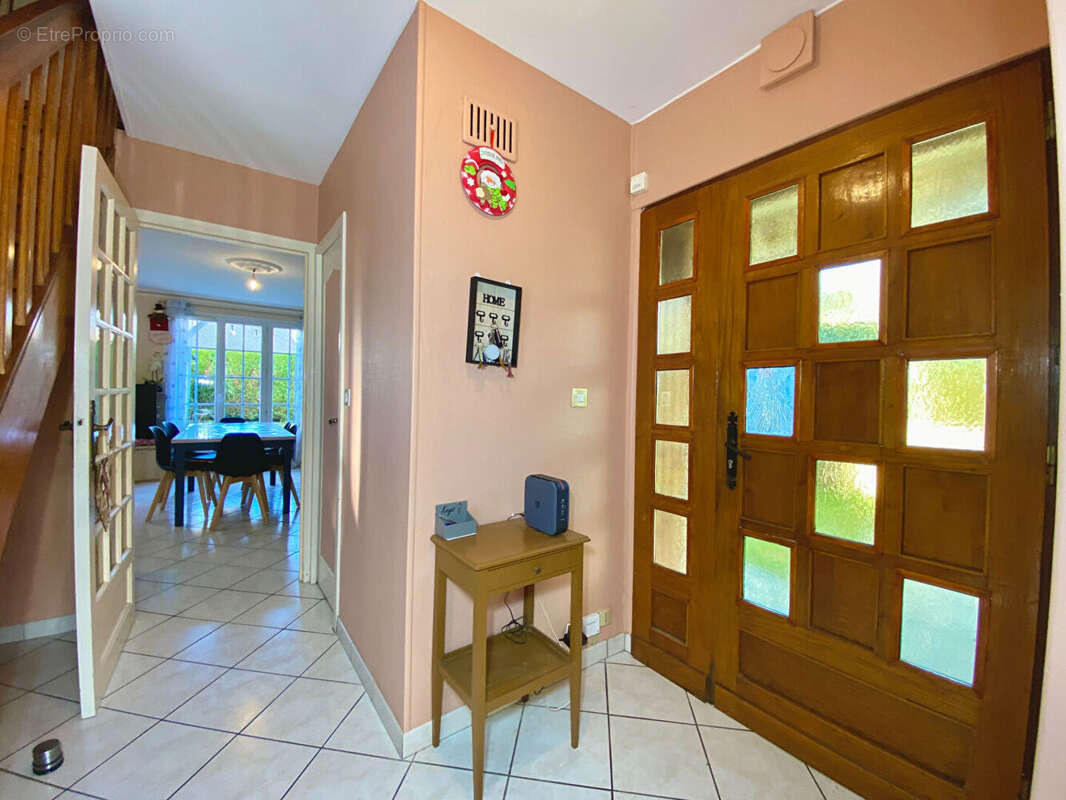 Maison à SAINT-BERTHEVIN