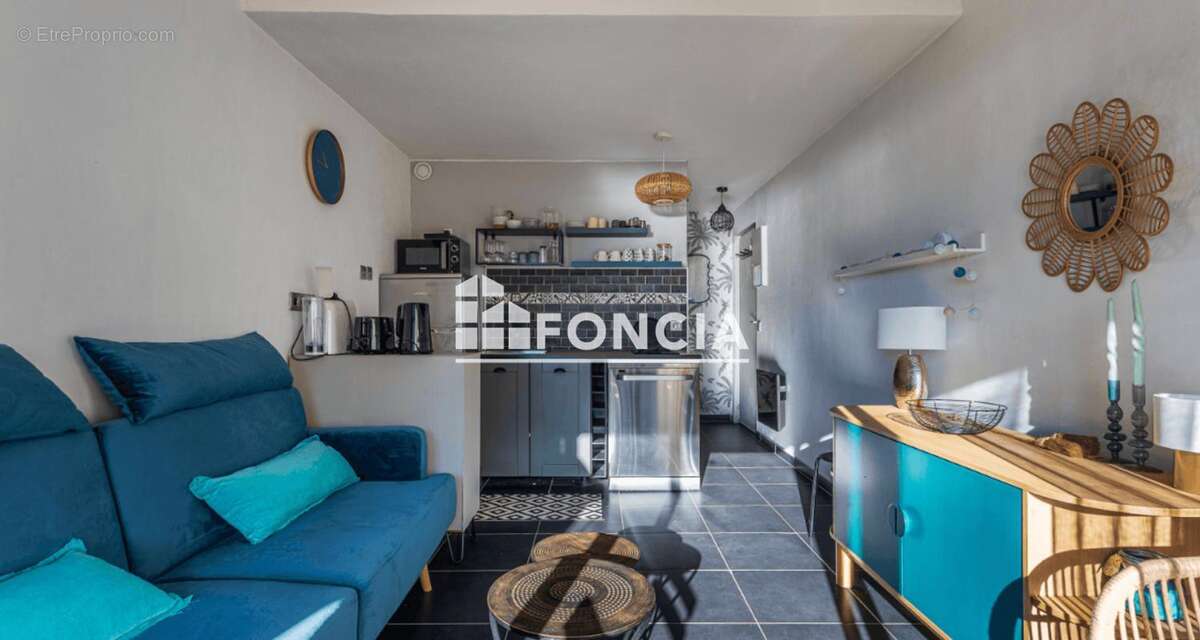 Appartement avec coin nuit - sylvabelle - vue mer - residence calme avec piscine - plage gigaro a pieds - la croix valmer - photo 3