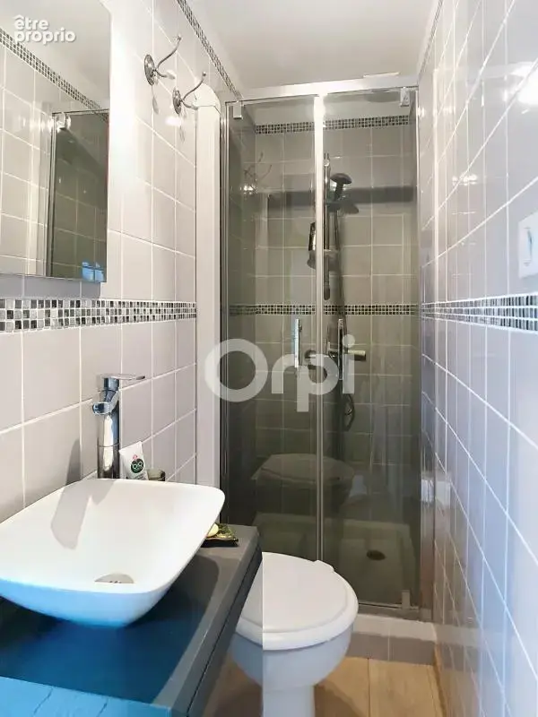 À VENDRE - Charmante maison rénovée - photo 10