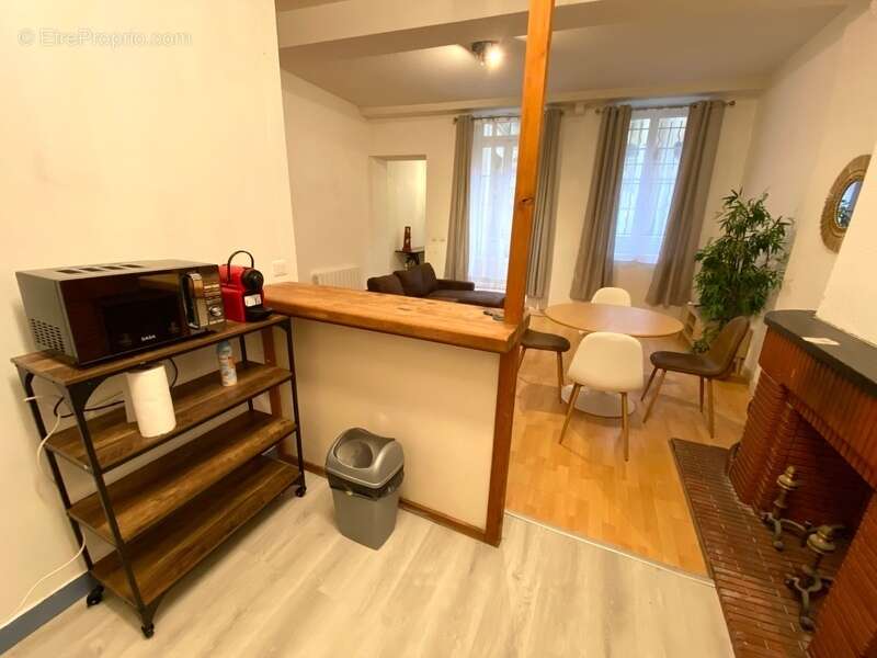 Appartement à BORDEAUX