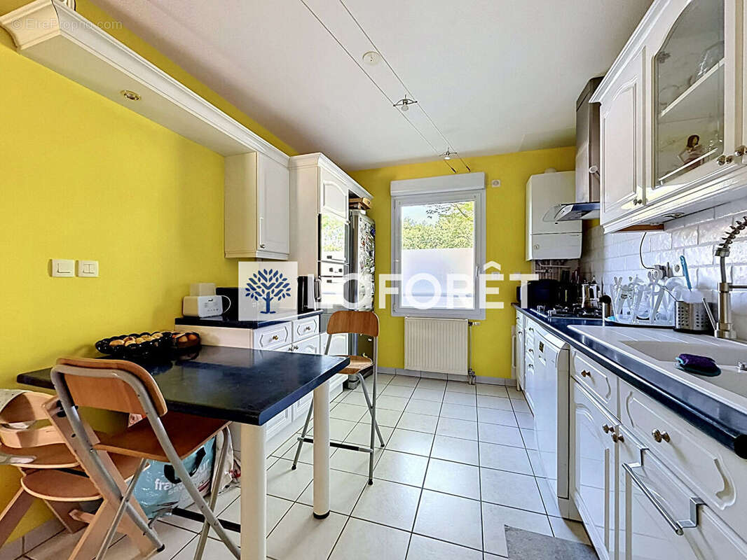 Appartement à BEYNOST