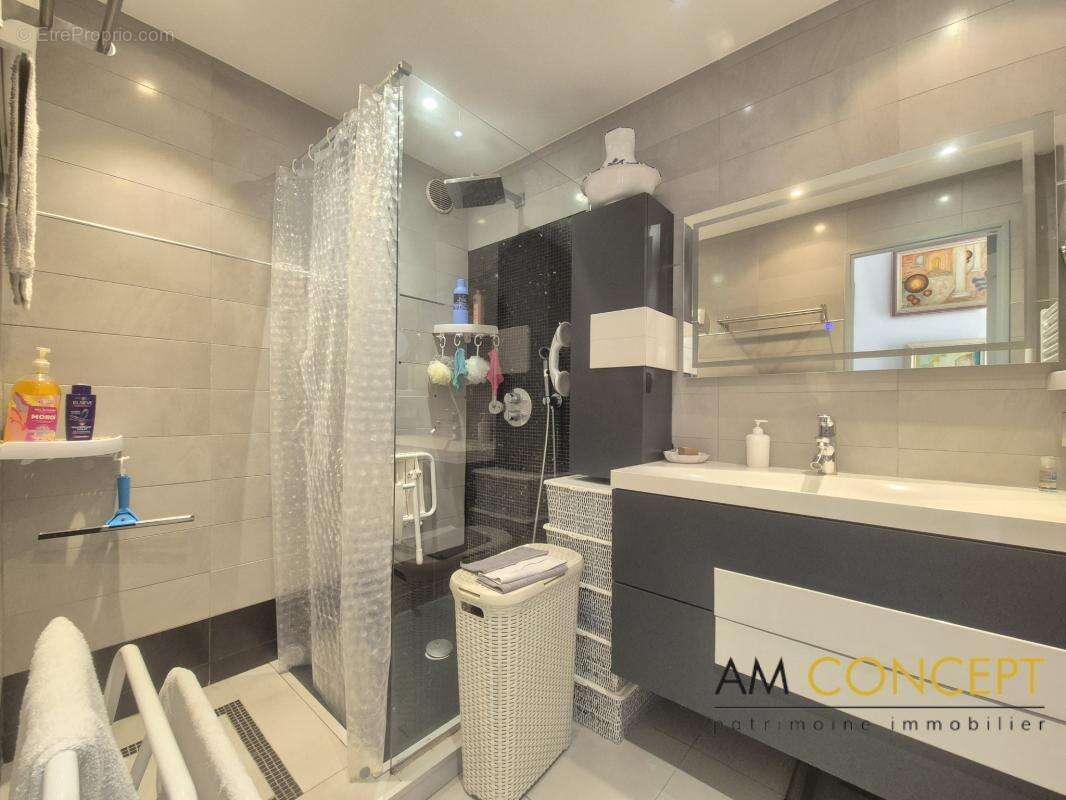 Appartement à LA TRINITE