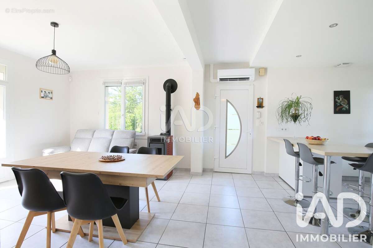 Maison 90 m² à Pechbonnieu  - photo 6