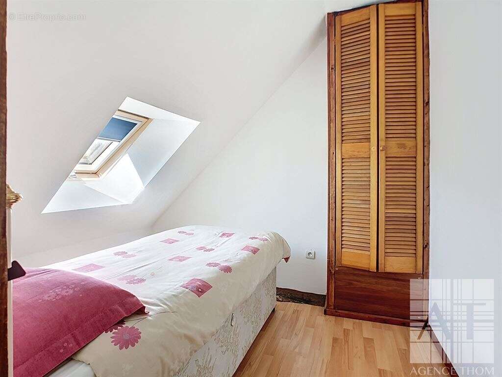 Maison à MEGRIT