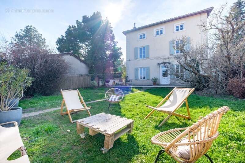 Maison à FRANCHEVILLE