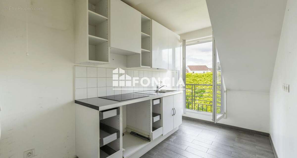 T3 de 77 m² avec balcon et parking en sous-sol à Villiers-sur-Marne - photo 5