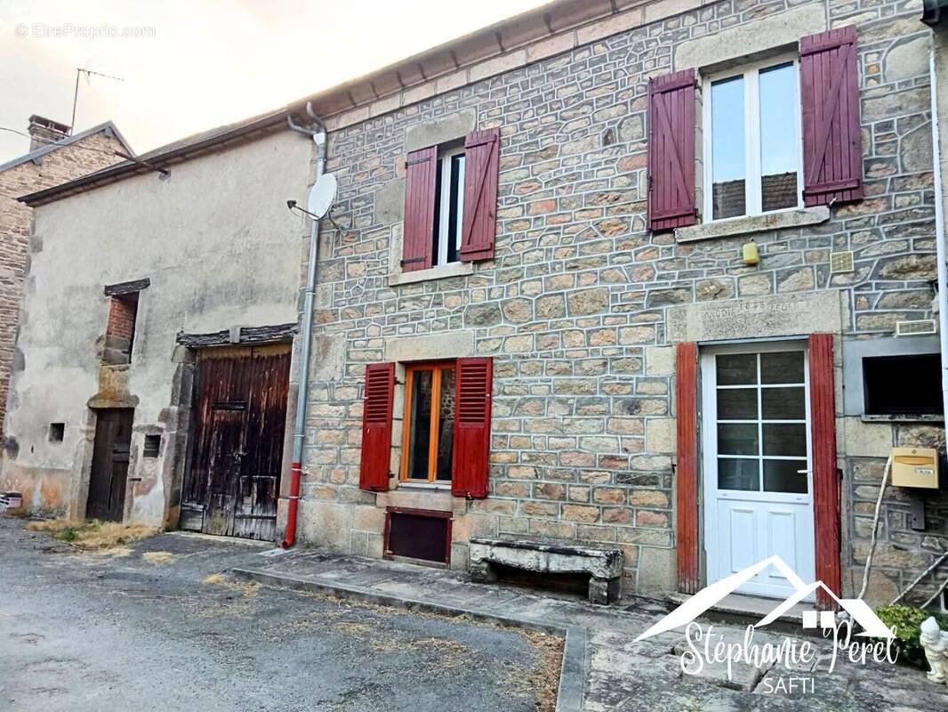 Photo 1 - Maison à GENTIOUX-PIGEROLLES