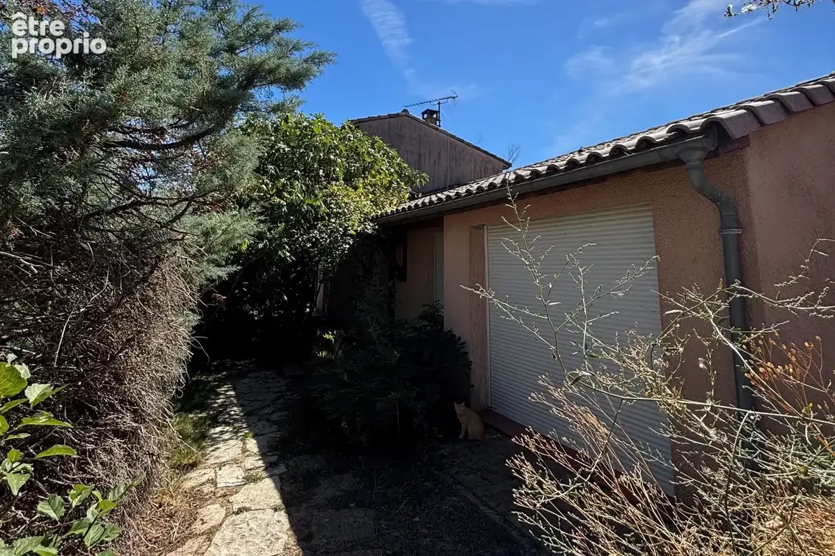 Maison T4 avec garage et atelier - photo 10