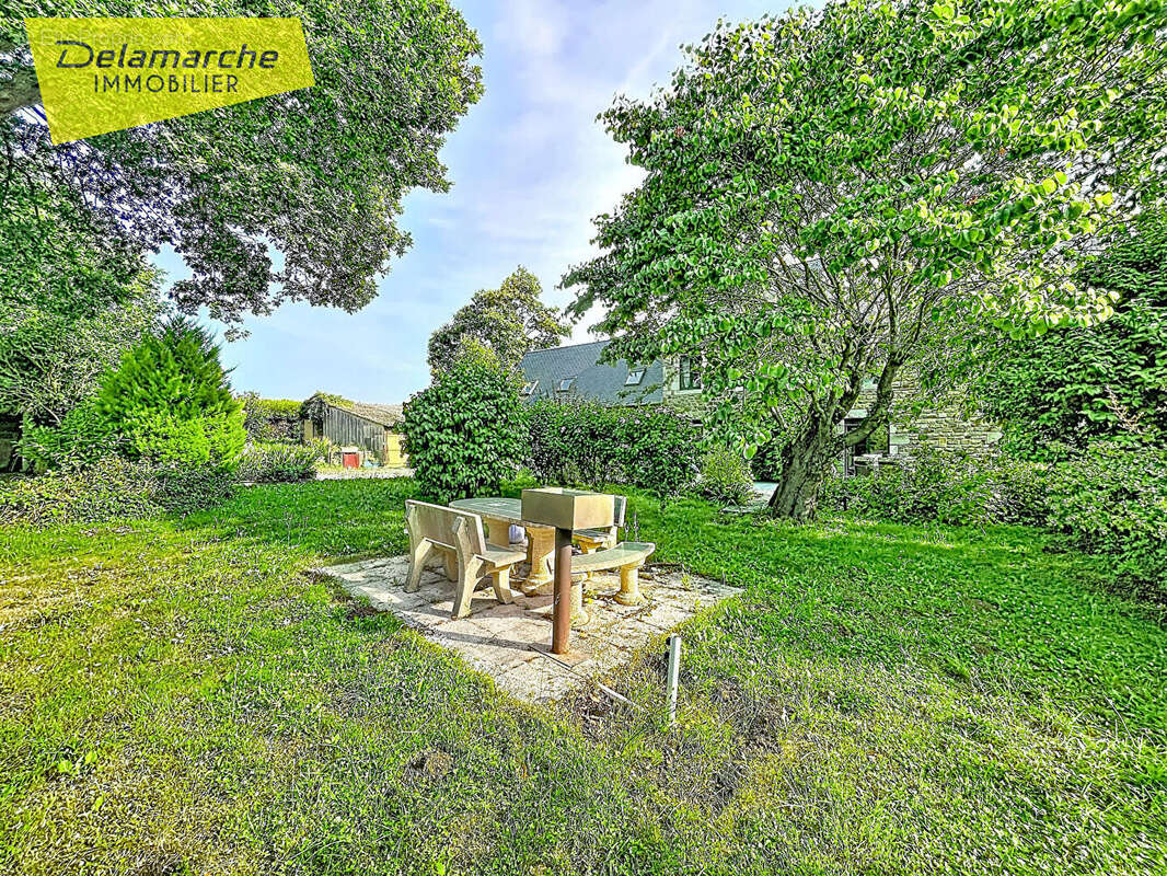 Longère en pierres - Dépendances - Terrain de 1600m2 - Marcey-les-Grèves - photo 13