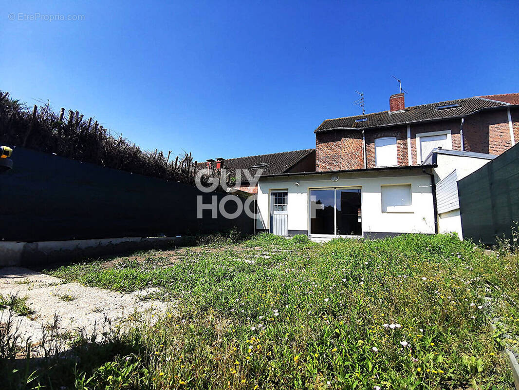 Maison à ARMENTIERES