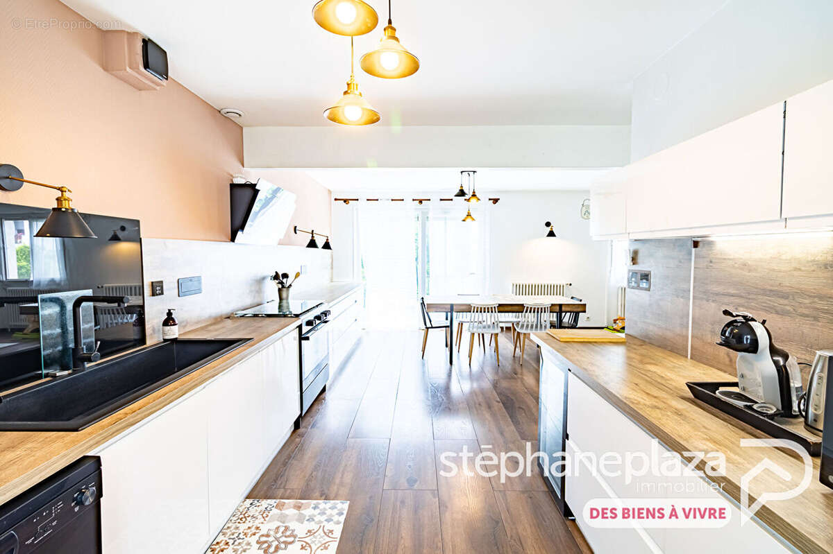 Maison à BOURG-EN-BRESSE