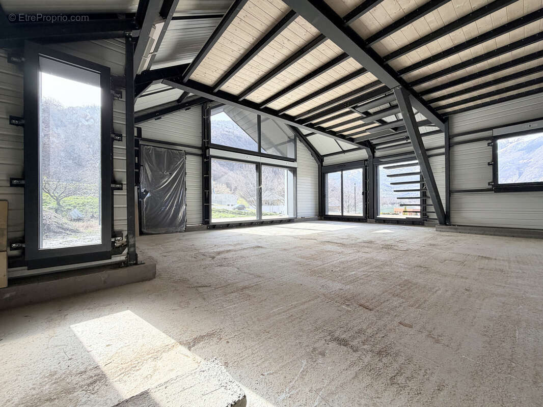 Maison à VILLARGONDRAN