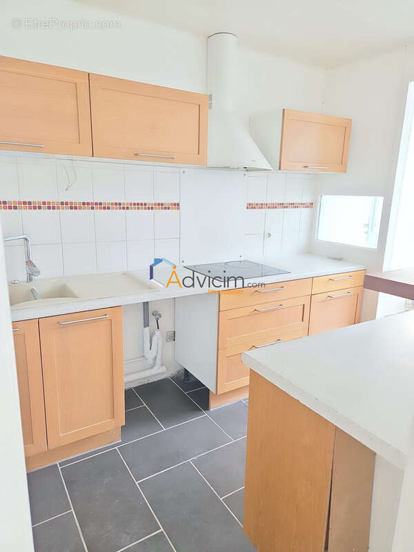 Appartement 80 m² à Champs-Sur-Marne  - photo 5