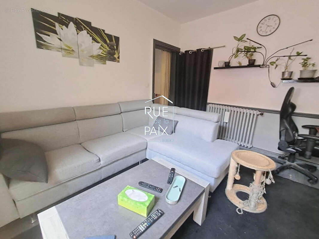 Charmante maison à Châtellerault avec cours et dépendance - photo 5