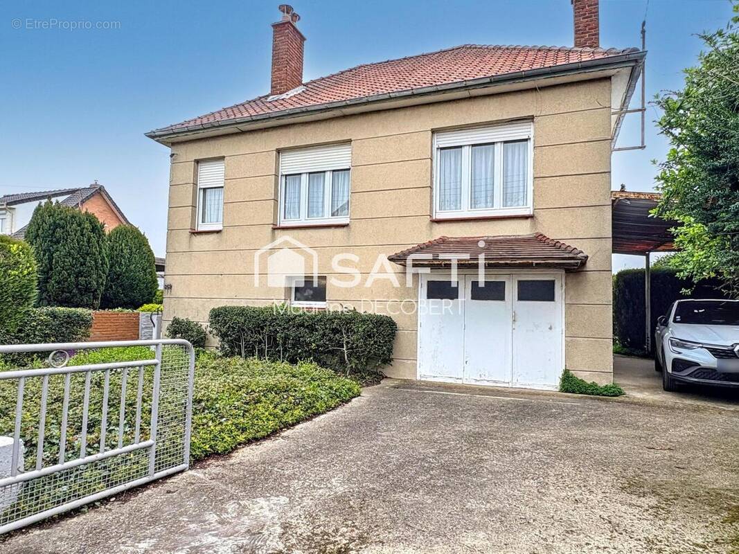 Photo 1 - Maison à ISBERGUES