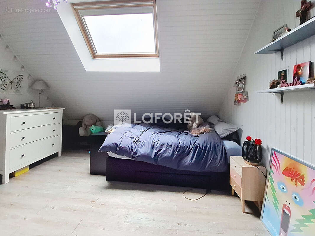 Maison à BAILLY-ROMAINVILLIERS