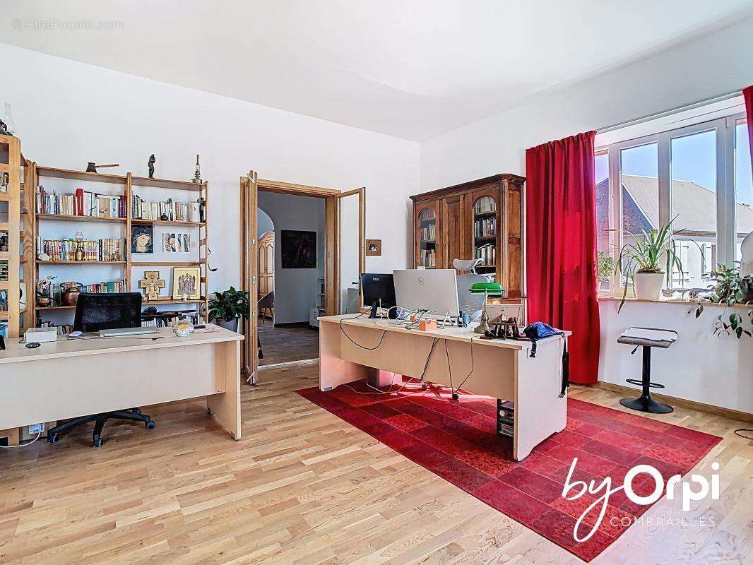 Maison à SAINT-MAURICE-PRES-PIONSAT