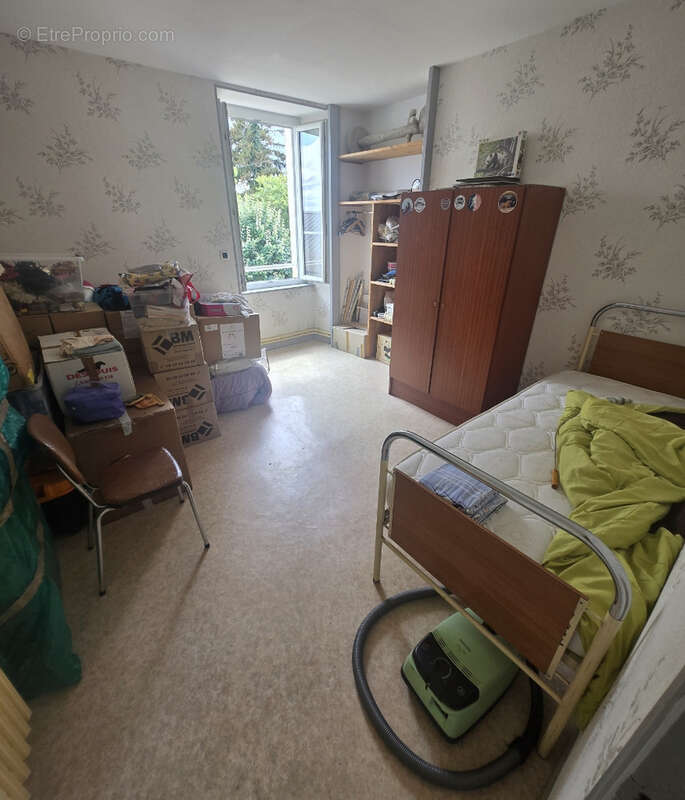 Maison de ville, 4 chambres, terrain, garage - photo 9