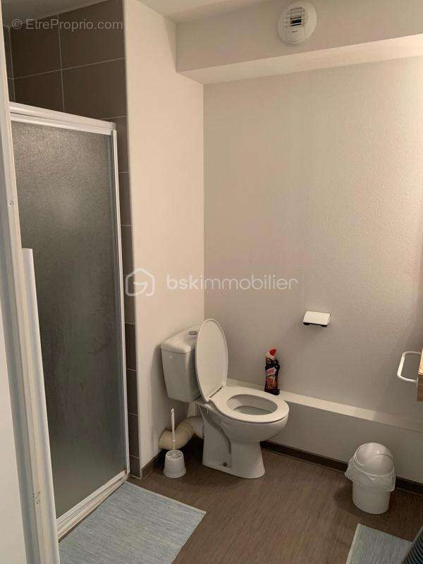 Appartement à MARSEILLE-5E