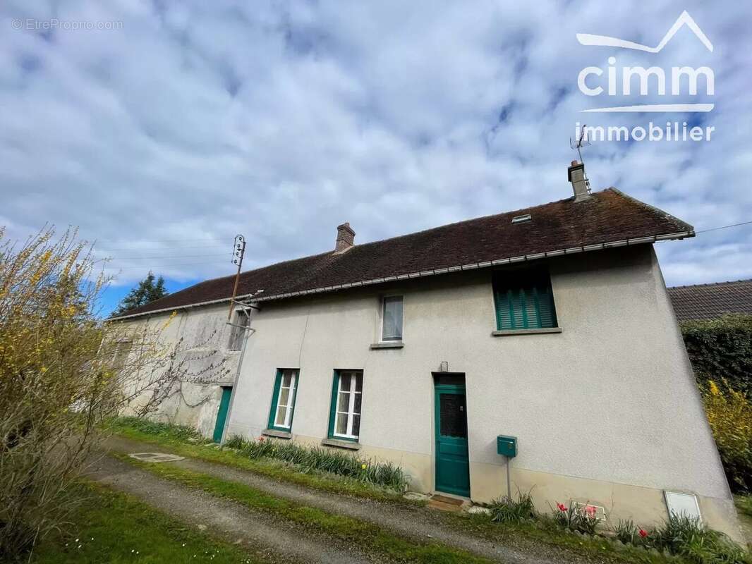 Ensemble immobilier de caractère de 325 m² sur 1 000 m² de terrain. - photo 10