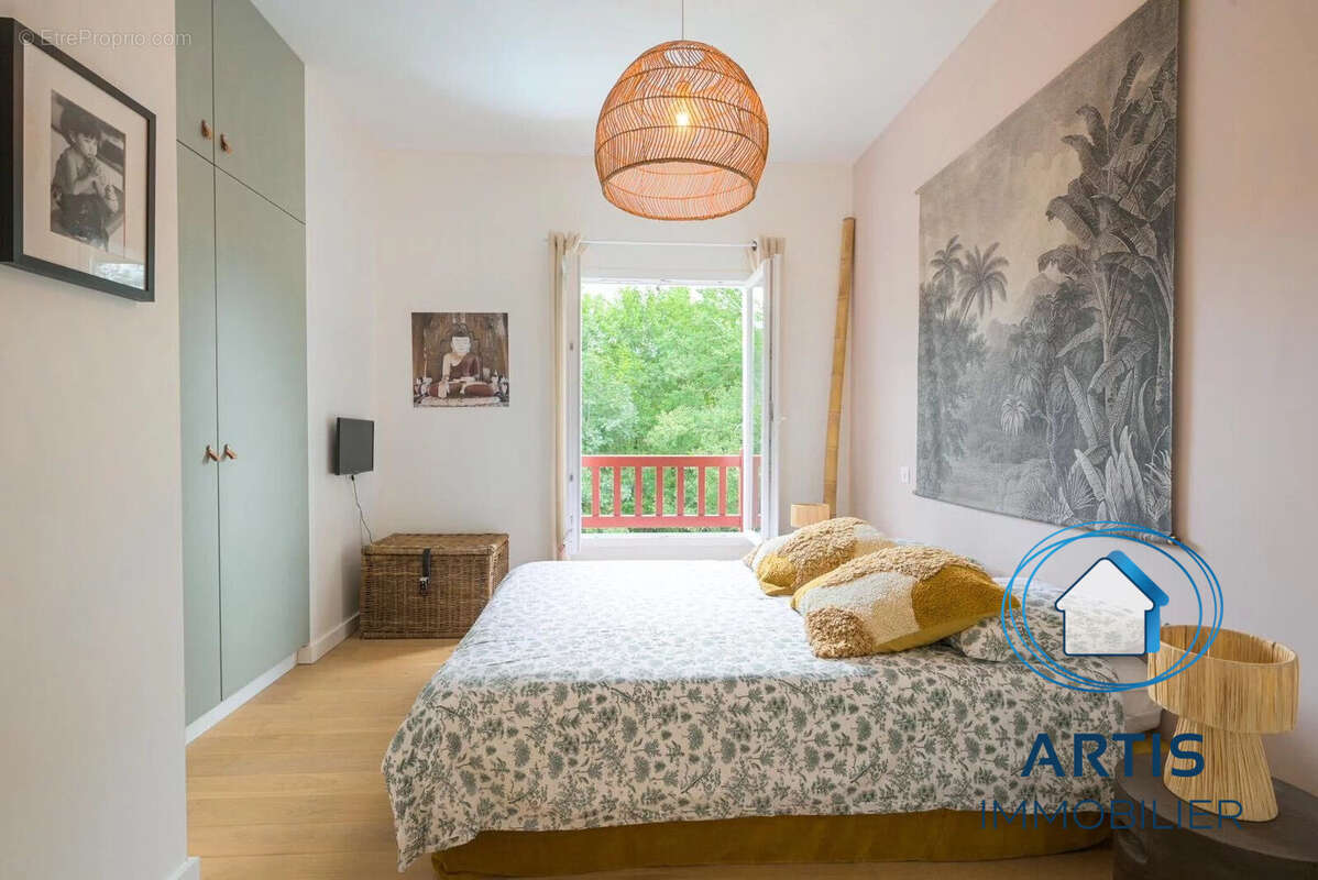 Maison 135 m² à Urrugne  - photo 9