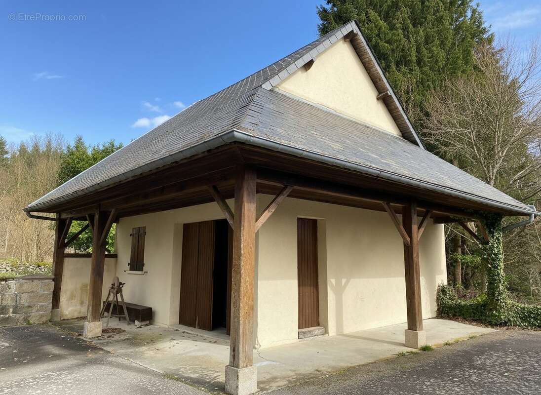 Maison à VIAM