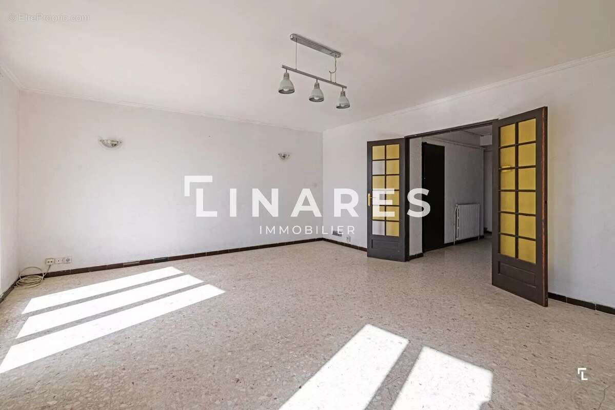 Appartement à MARSEILLE-14E