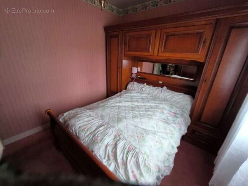 Maison à ESSOMES-SUR-MARNE