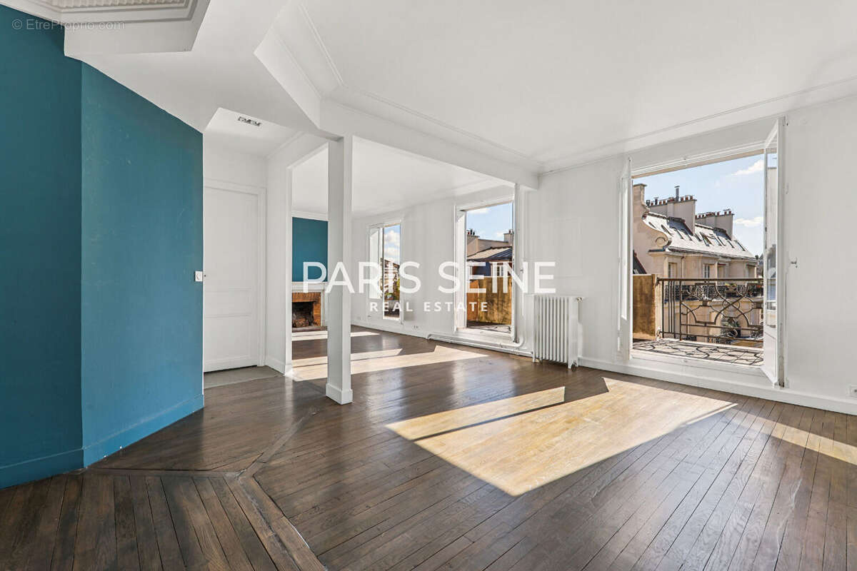 Appartement à PARIS-6E