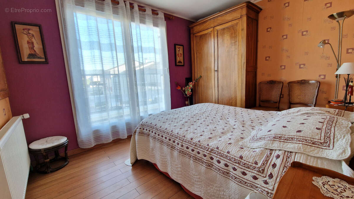 Maison à MARLY-LA-VILLE