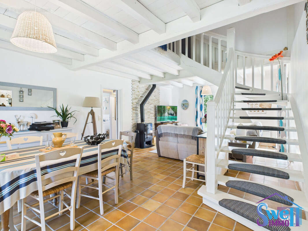 Maison à MOLIETS-ET-MAA