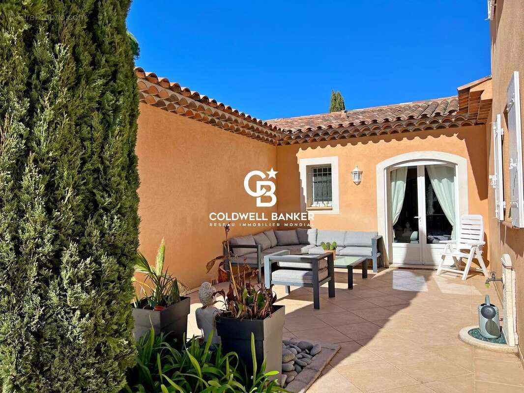 Maison à SAINT-RAPHAEL