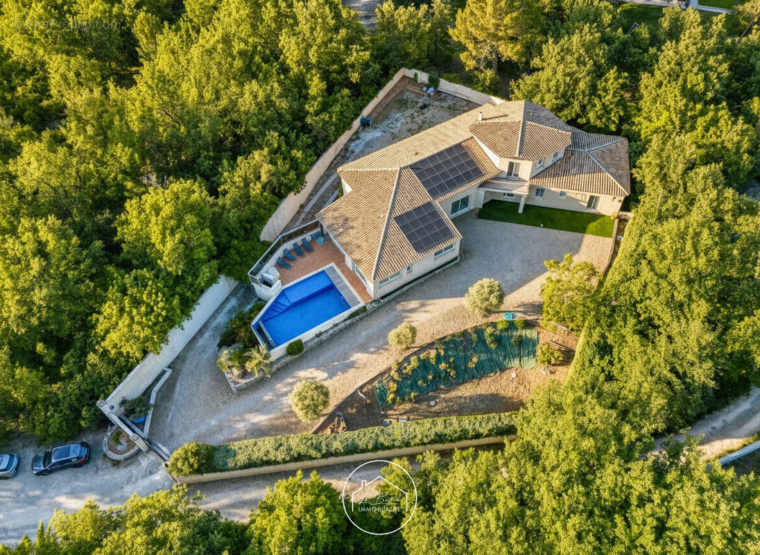 Maison à SAINT-MAXIMIN-LA-SAINTE-BAUME